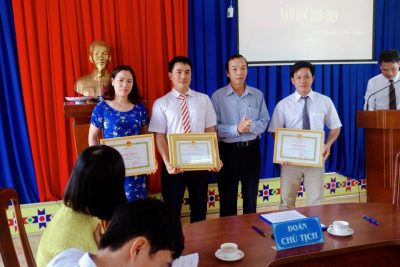 HỘI NGHỊ CÔNG CHỨC, VIÊN CHỨC, NGƯỜI LAO ĐỘNG NĂM HỌC 2018-2019