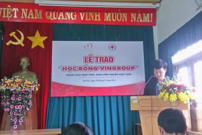 HỌC BỔNG VINGROUP TẠO THÊM ĐỘNG LỰC VƯỢT KHÓ CHO HỌC SINH NGHÈO