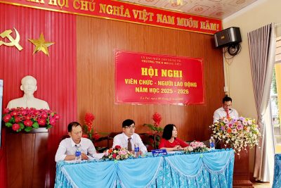 Hội nghị viên chức, người lao động năm học 2025-2026 Trường THCS Hoàng Diệu